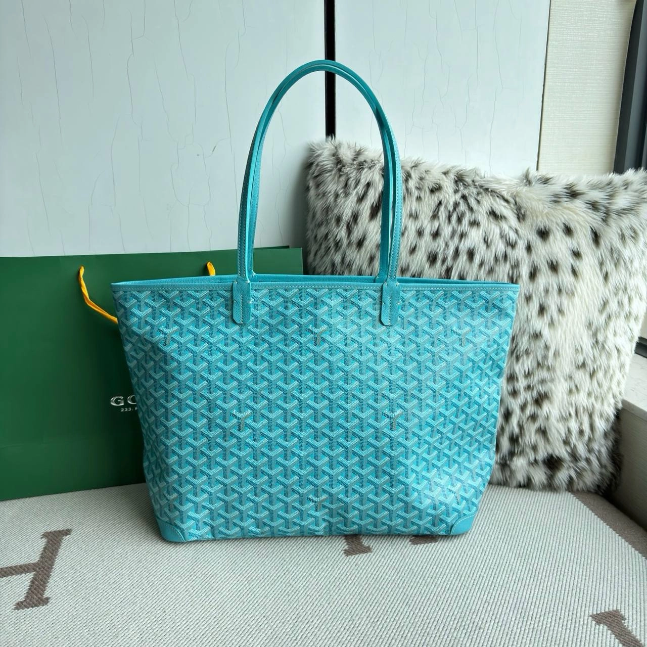 Goyard Artois — tote bag for everyday looks